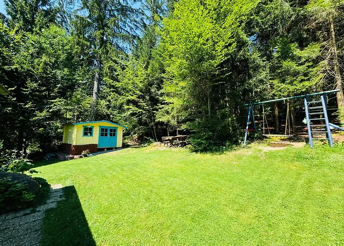 Haus-daxberg-idyllisch-gelegen-im-bayerischen-wald-ferienwohnung-mit-zimmer-kueche-bad 아파트